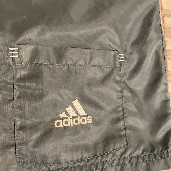 Adidas windbreaker (vintage) - Picture 6 of 6
